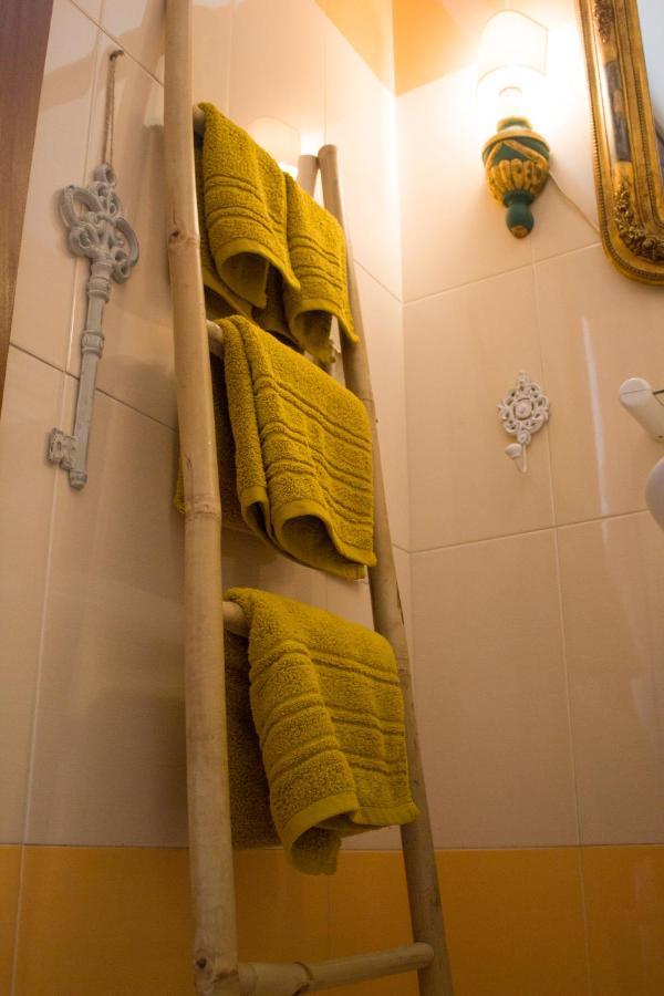 9 Stylish Suite In Unirii Square Timisoara Exterior photo